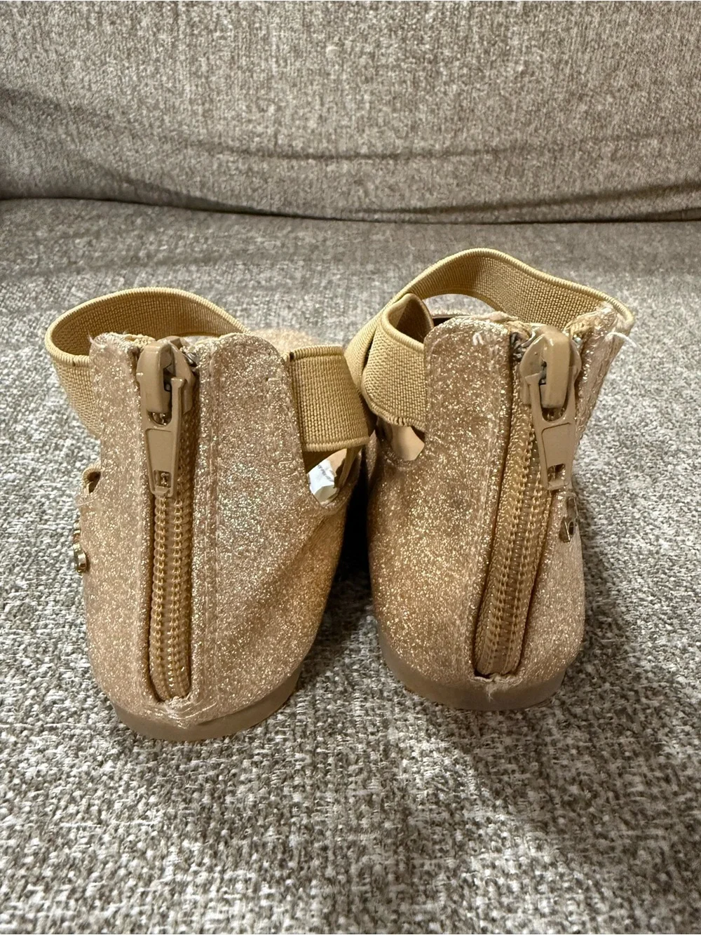 bebe sparkling gold